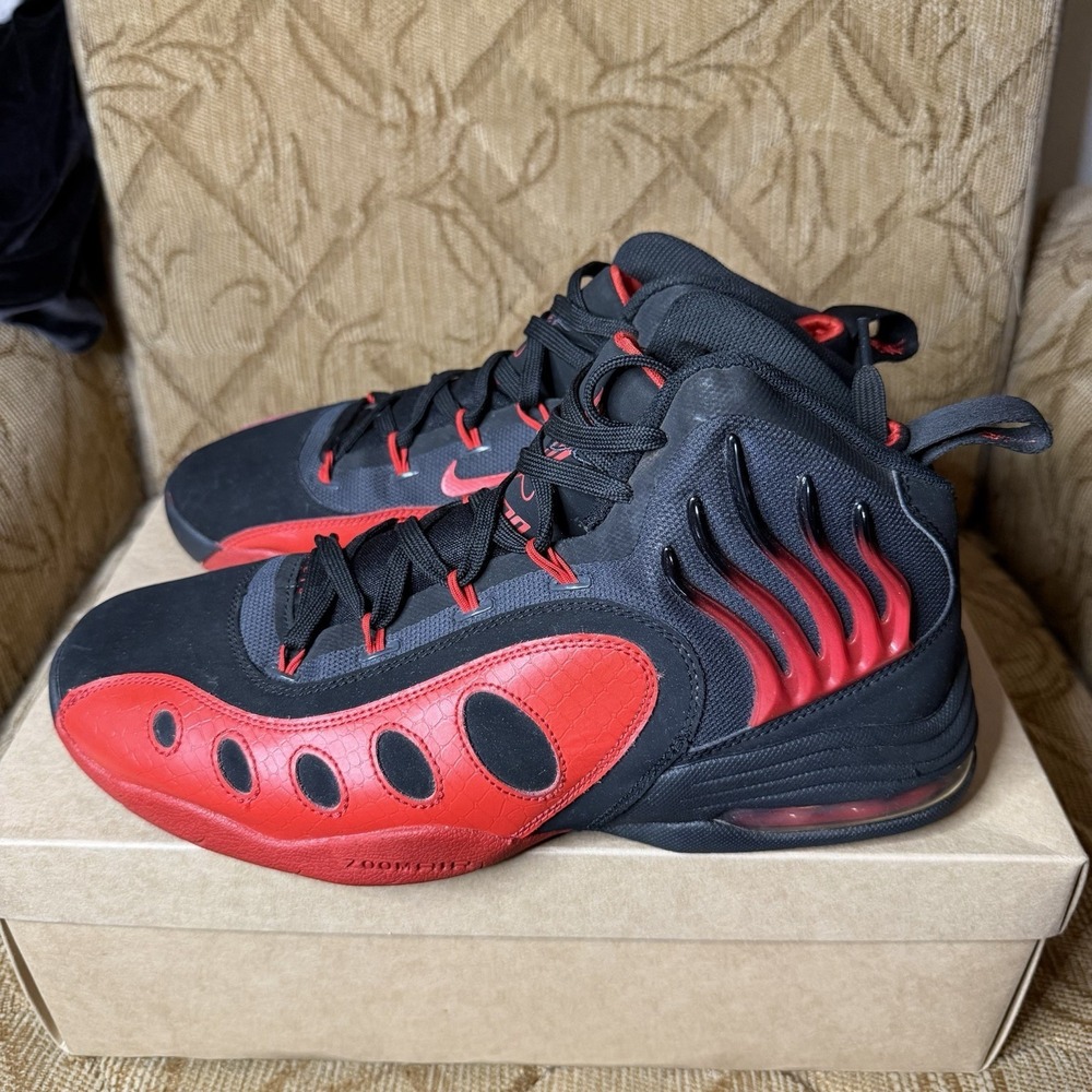 Nike Shoes - 2014 Gary Payton Sonic Flight Miami Heat - Size 11 Mens -‎ Red Bred